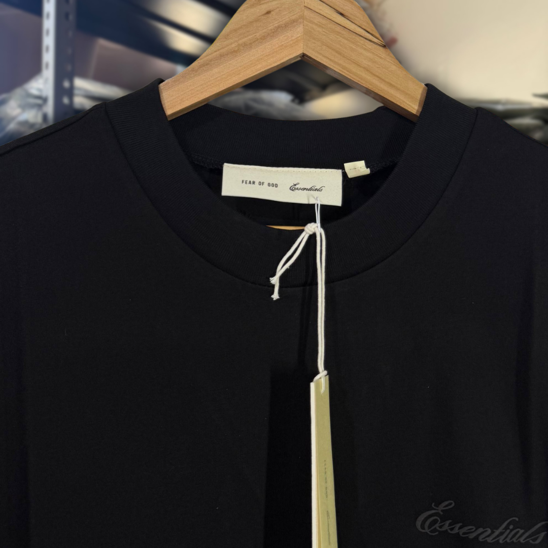 Essentials SCRIPT BLACK thumbnail 2